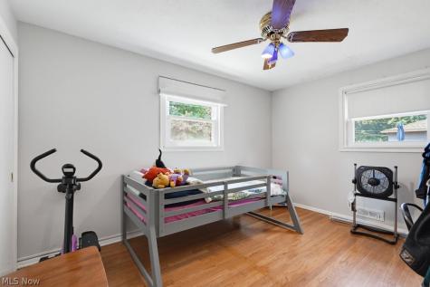 5228 Thornbury Road Lyndhurst OH 44124