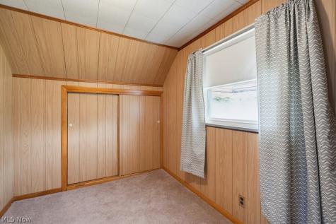 5228 Thornbury Road Lyndhurst OH 44124