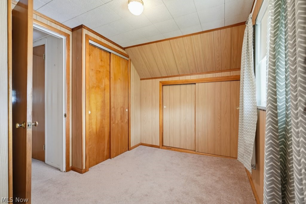 5228 Thornbury Road Lyndhurst OH 44124