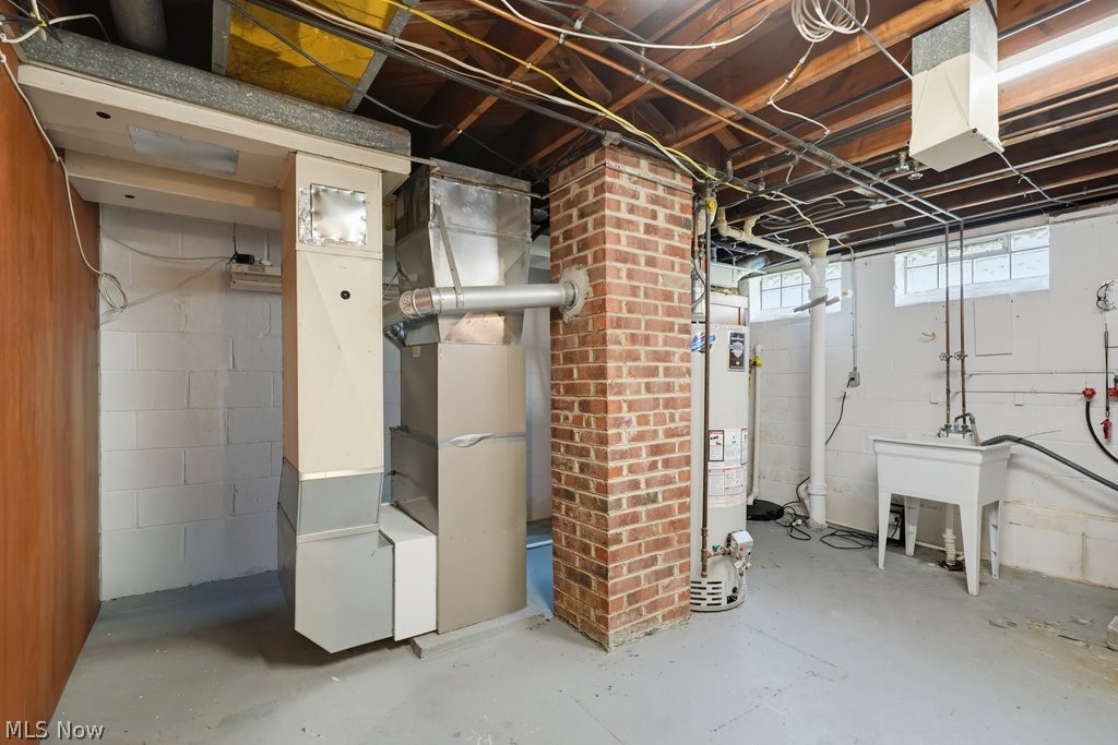5228 Thornbury Road Lyndhurst OH 44124