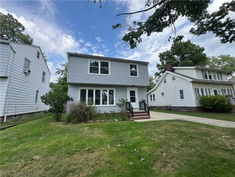 4029 Hinsdale Road South Euclid OH 44121