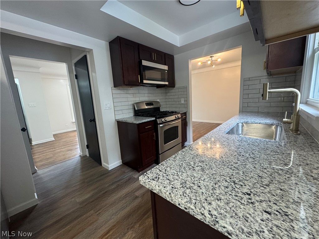 4029 Hinsdale Road South Euclid OH 44121