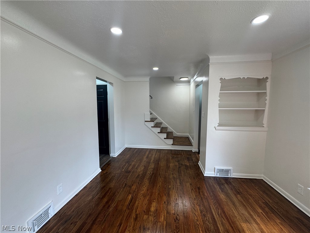 4029 Hinsdale Road South Euclid OH 44121