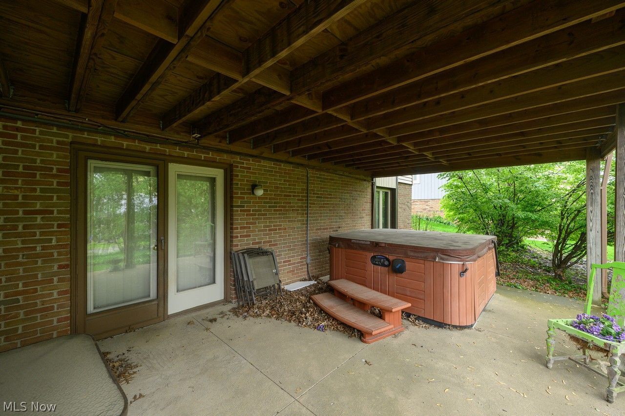 4600 Greenmeadow Avenue NW Canton OH 44709
