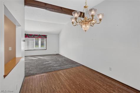 11884 Stormes Drive Parma OH 44130
