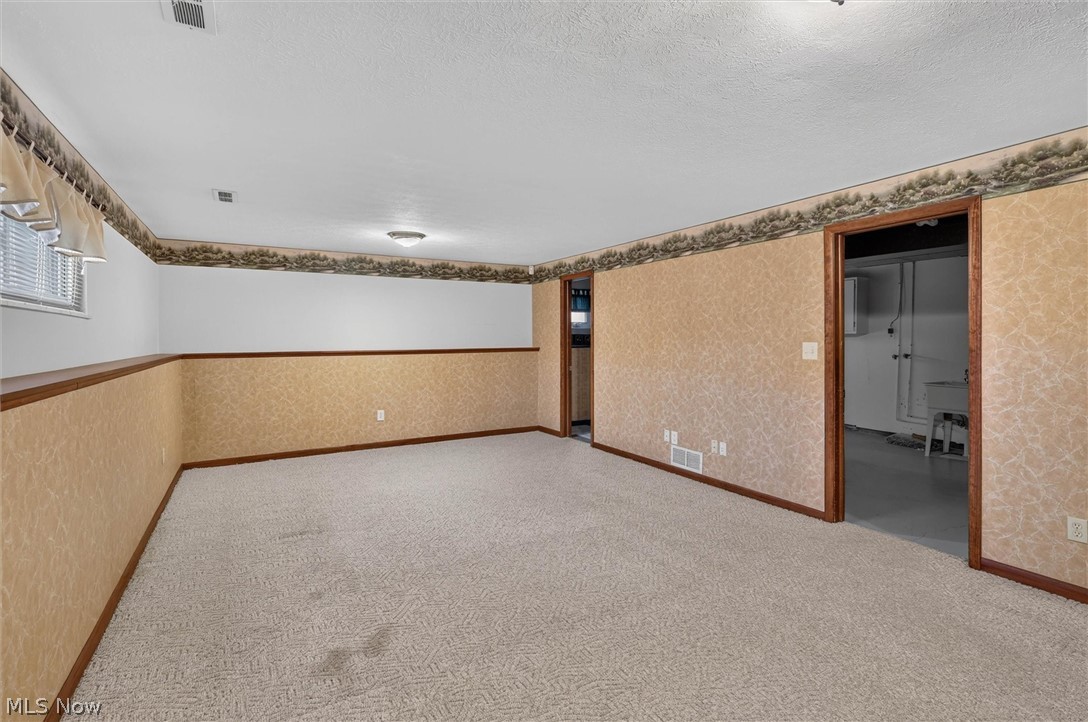 11884 Stormes Drive Parma OH 44130