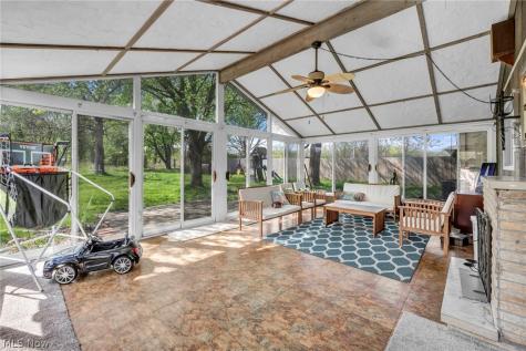 7850 E Linden Lane Parma OH 44130