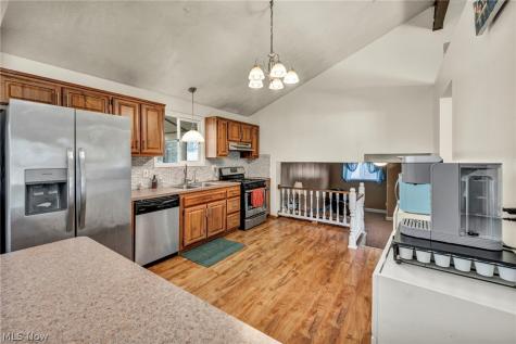 7850 E Linden Lane Parma OH 44130