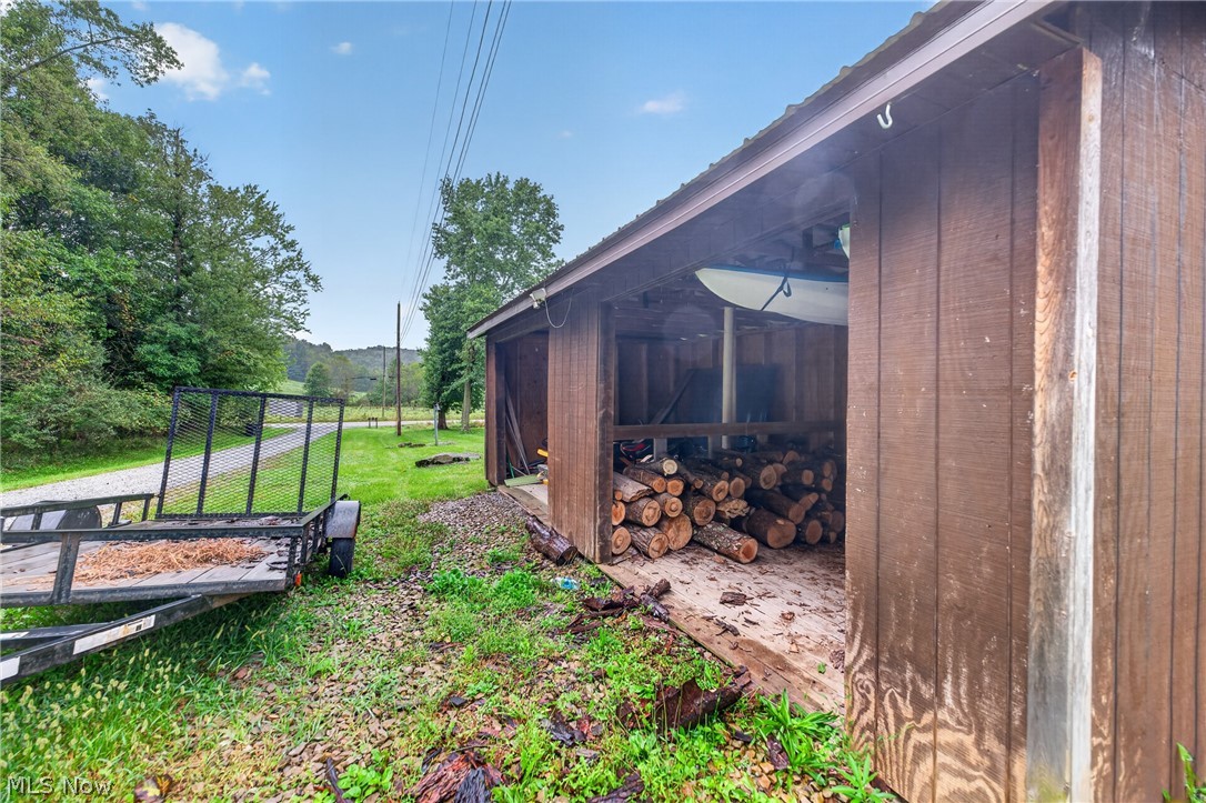 169 Schneiders Crossing Road NW Dover OH 44622