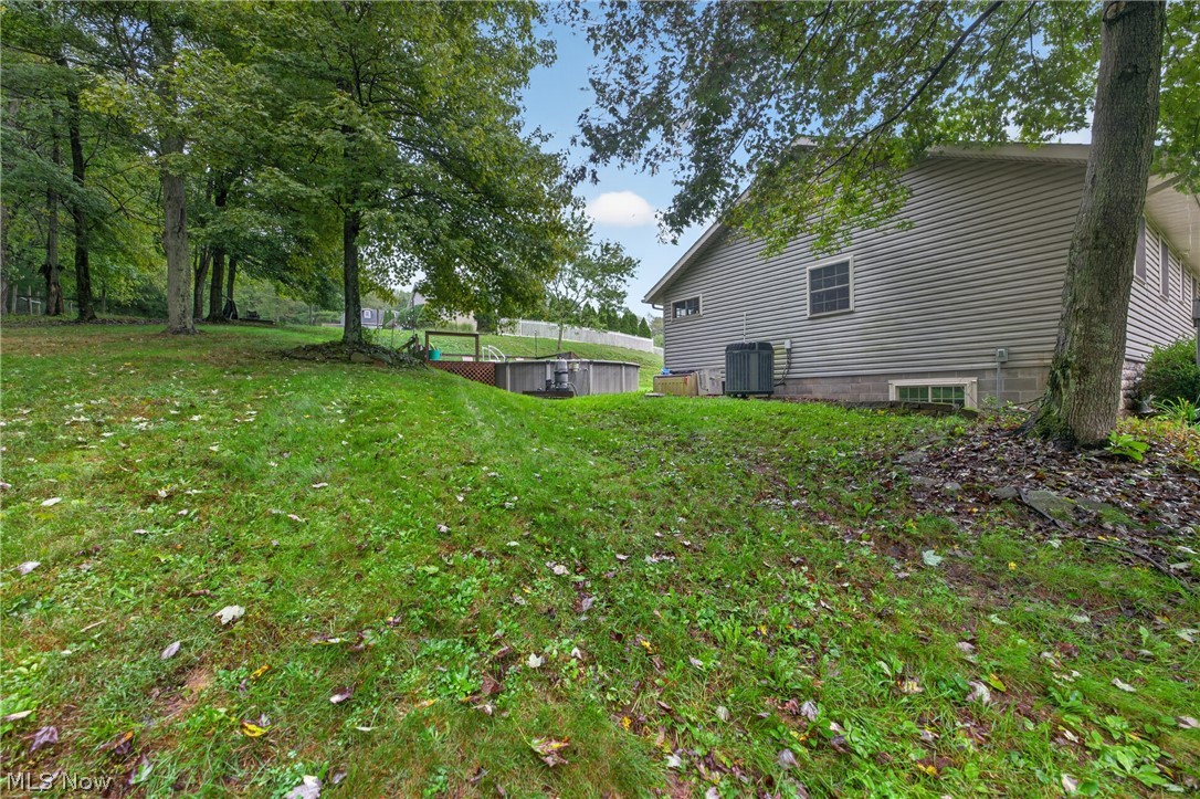 169 Schneiders Crossing Road NW Dover OH 44622