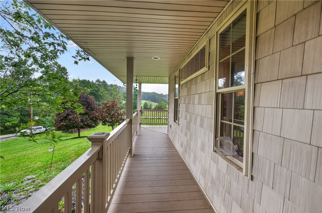 169 Schneiders Crossing Road NW Dover OH 44622