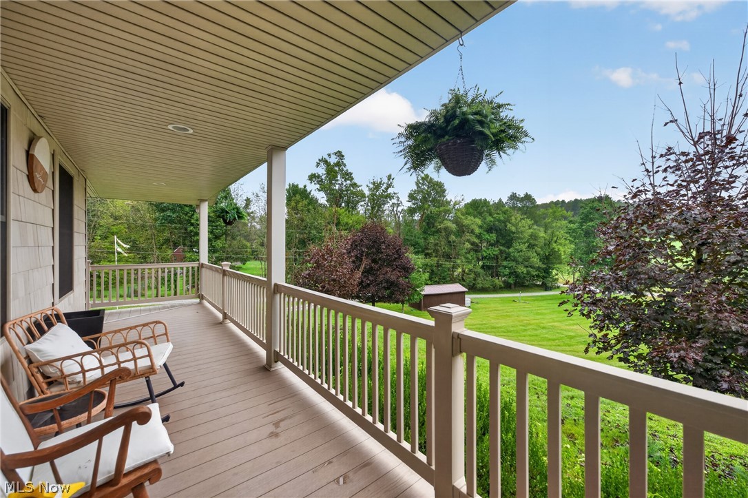 169 Schneiders Crossing Road NW Dover OH 44622