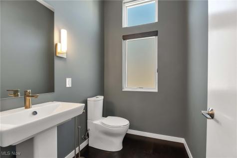 18875 Riversouth Terrace Fairview Park OH 44126