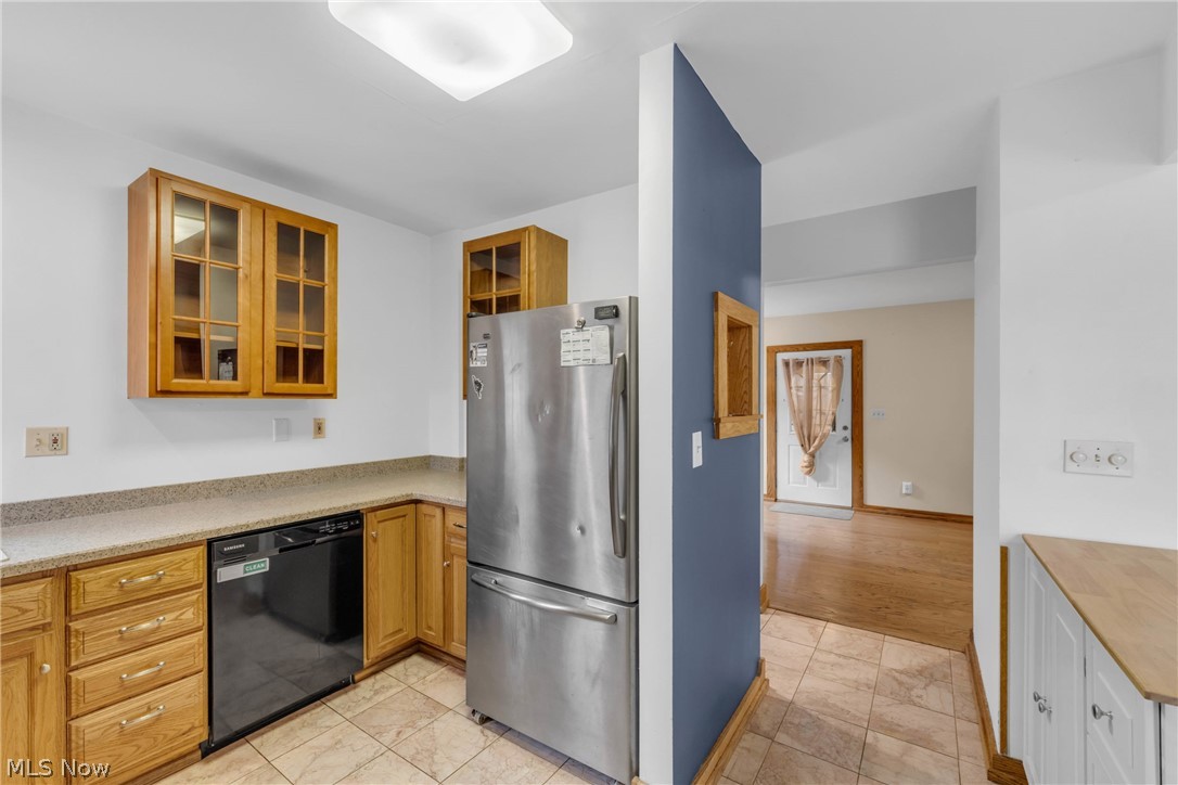 4909 Burger Avenue Cleveland OH 44109