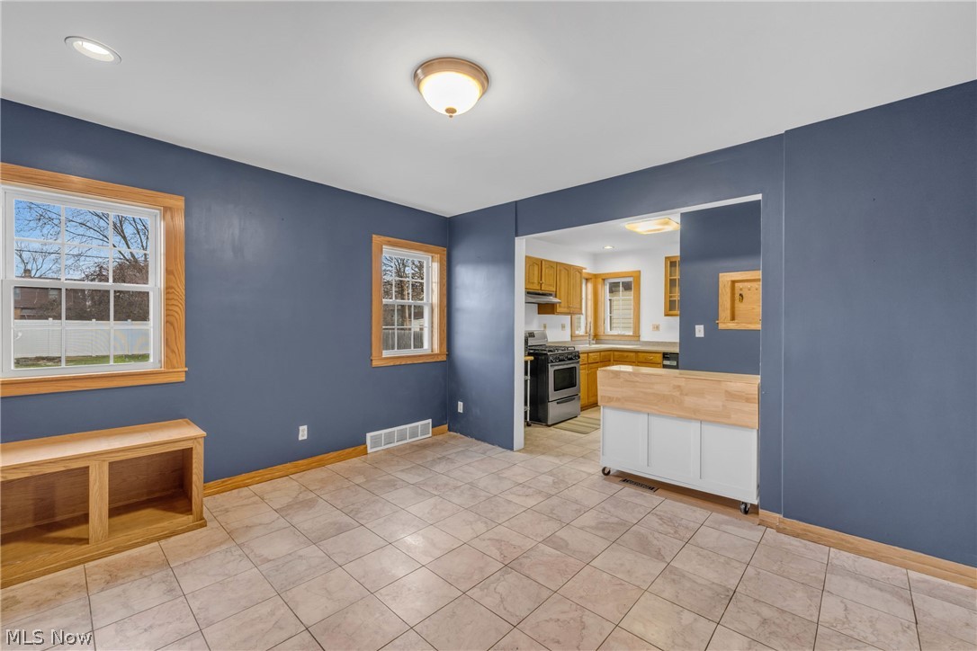4909 Burger Avenue Cleveland OH 44109
