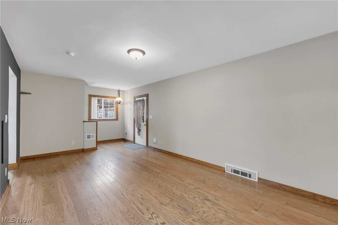 4909 Burger Avenue Cleveland OH 44109