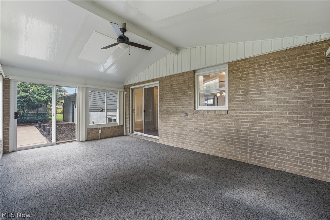 7474 Woodcrest Avenue NE Canton OH 44721