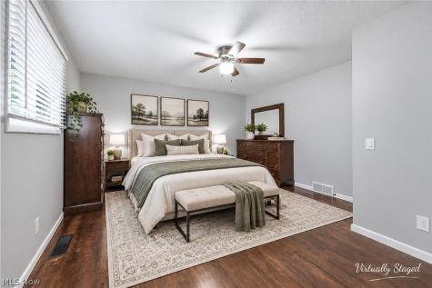 7474 Woodcrest Avenue NE Canton OH 44721