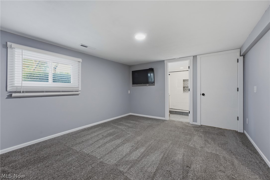 7474 Woodcrest Avenue NE Canton OH 44721