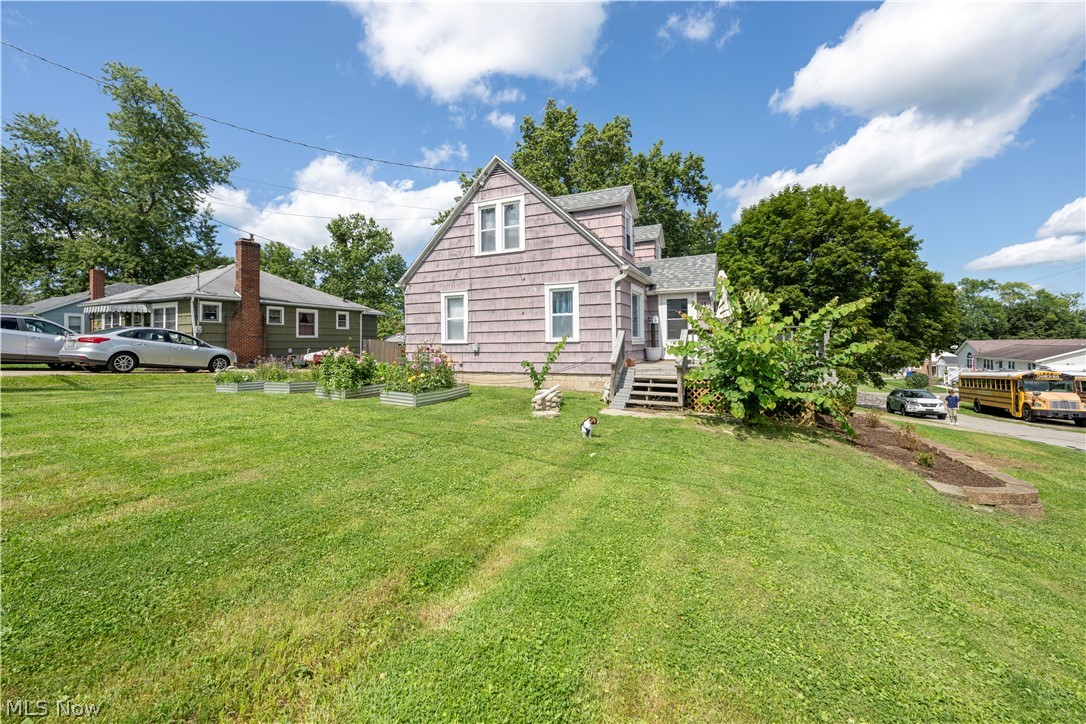 537 Coolman Avenue Ravenna OH 44266