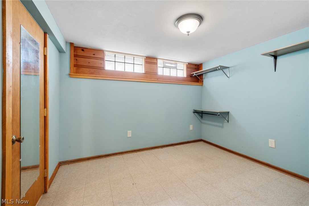 7416 Wefel Avenue Brooklyn OH 44144