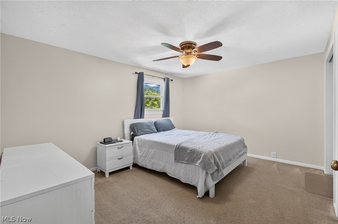 1912 Tremont Street Dover OH 44622
