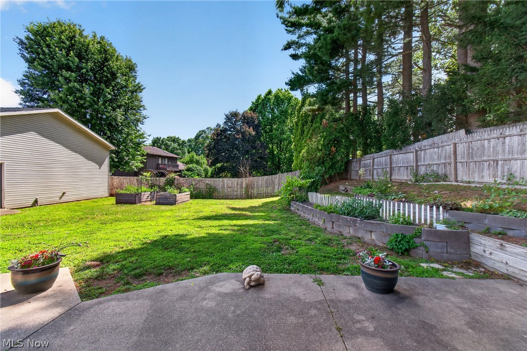 1912 Tremont Street Dover OH 44622