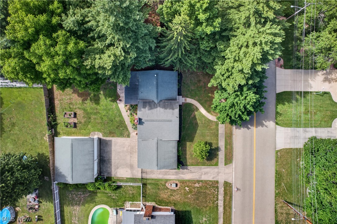 1912 Tremont Street Dover OH 44622