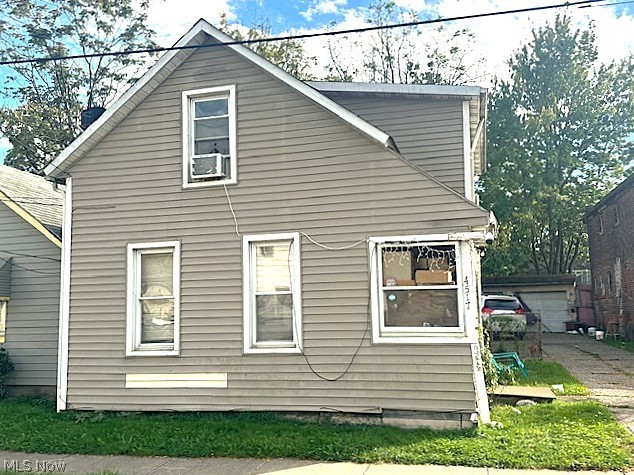4517 Hyde Avenue Cleveland OH 44109
