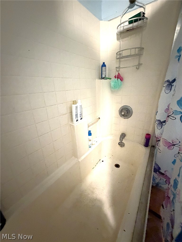 4517 Hyde Avenue Cleveland OH 44109