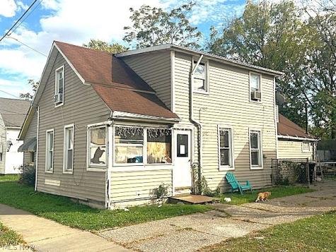 4517 Hyde Avenue Cleveland OH 44109