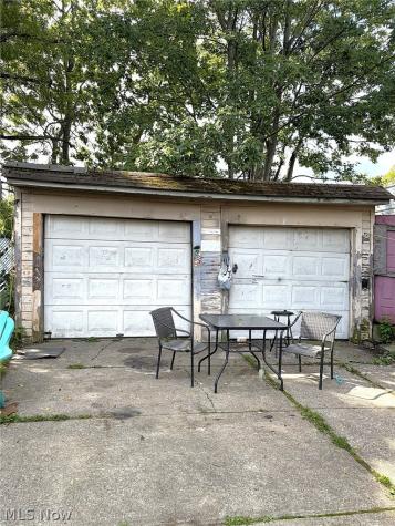 4517 Hyde Avenue Cleveland OH 44109
