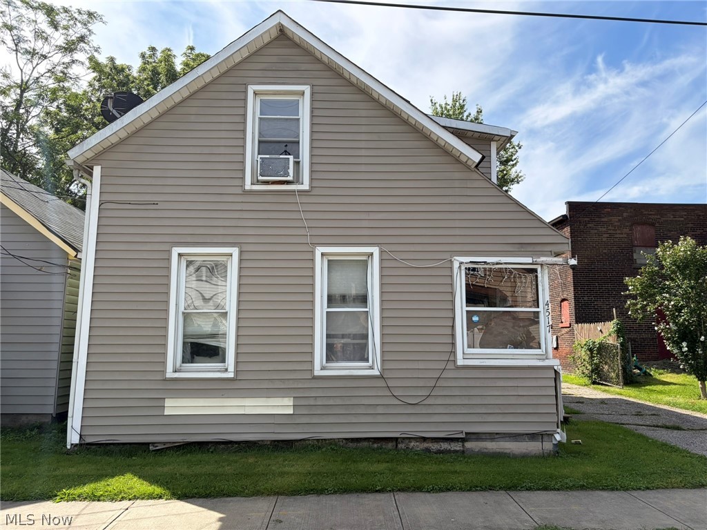 4517 Hyde Avenue Cleveland OH 44109