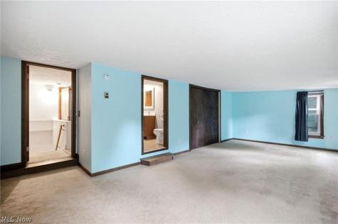 44 Colony Drive Oberlin OH 44074