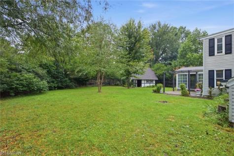 44 Colony Drive Oberlin OH 44074