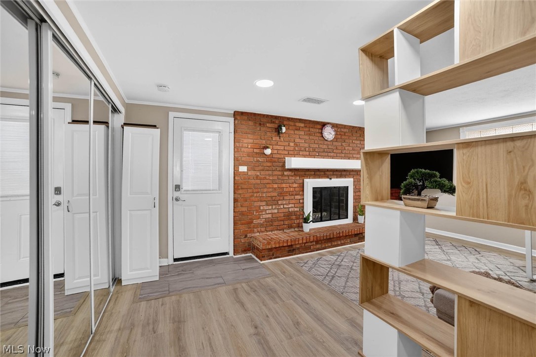 1178 Golden Gate Boulevard Mayfield Heights OH 44124