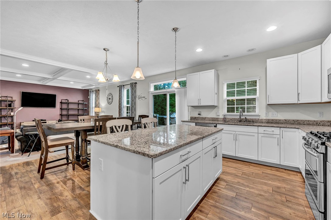 2711 Palmer Lane Avon OH 44011