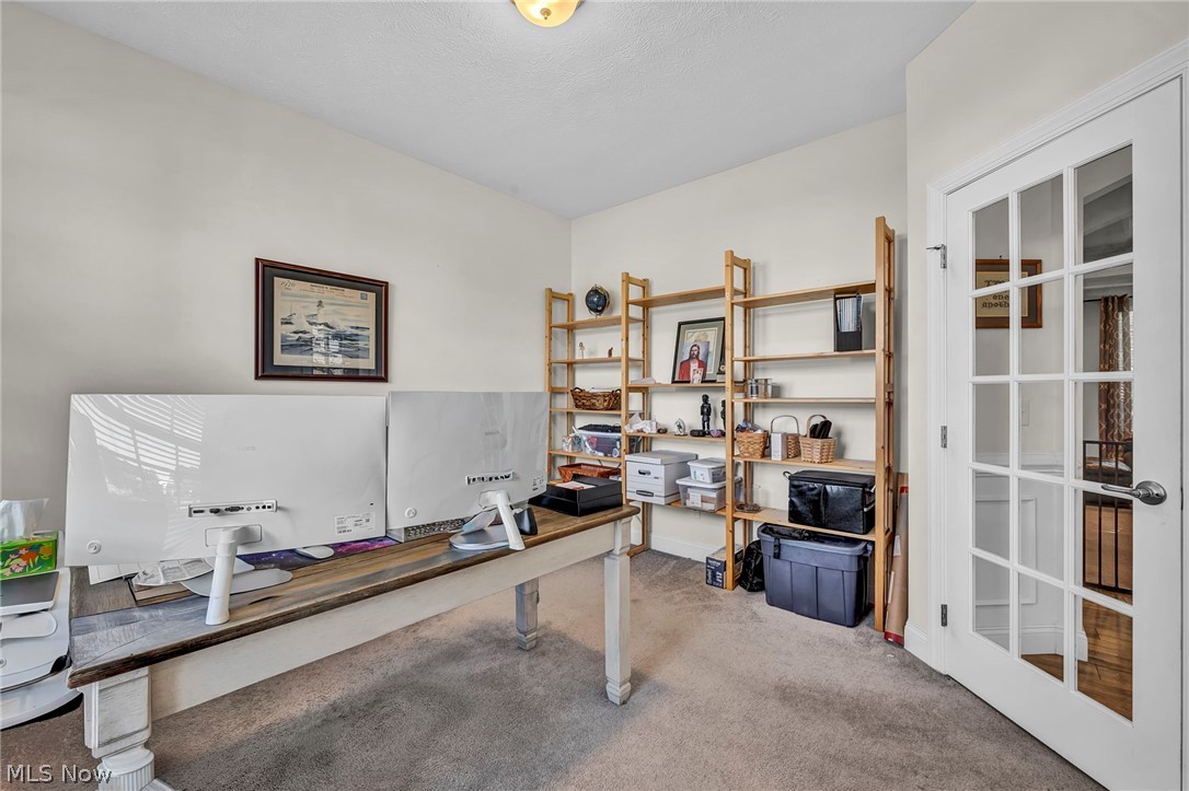 2711 Palmer Lane Avon OH 44011