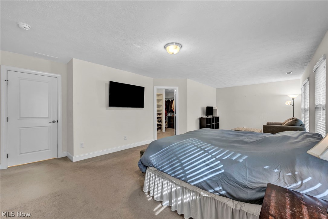 2711 Palmer Lane Avon OH 44011