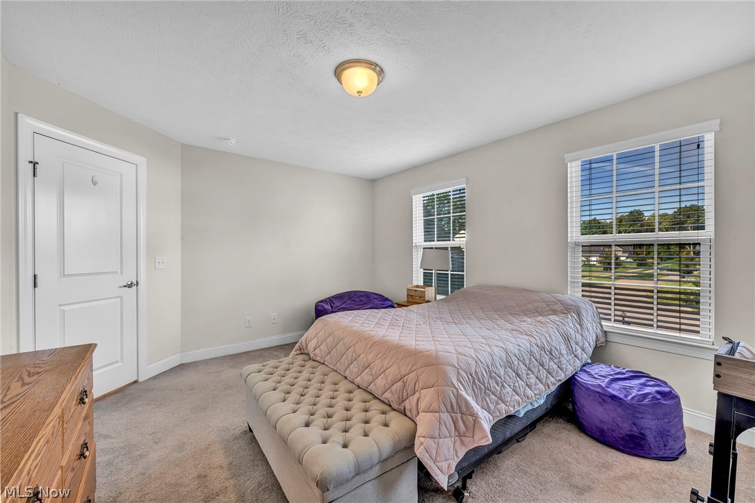 2711 Palmer Lane Avon OH 44011