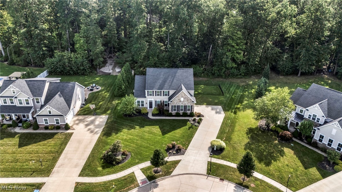 2711 Palmer Lane Avon OH 44011