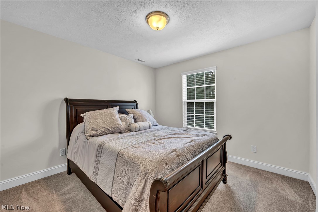 2711 Palmer Lane Avon OH 44011