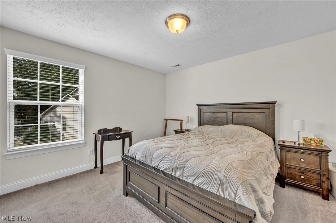 2711 Palmer Lane Avon OH 44011