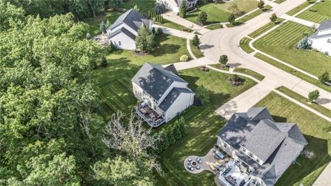 2711 Palmer Lane Avon OH 44011