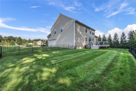 2711 Palmer Lane Avon OH 44011