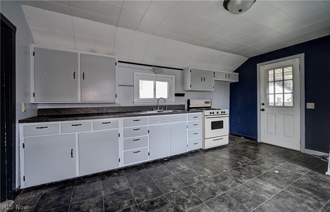 167 Mill Street SW Sugarcreek OH 44681