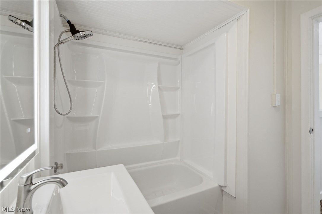 788 Westbourne Avenue Zanesville OH 43701