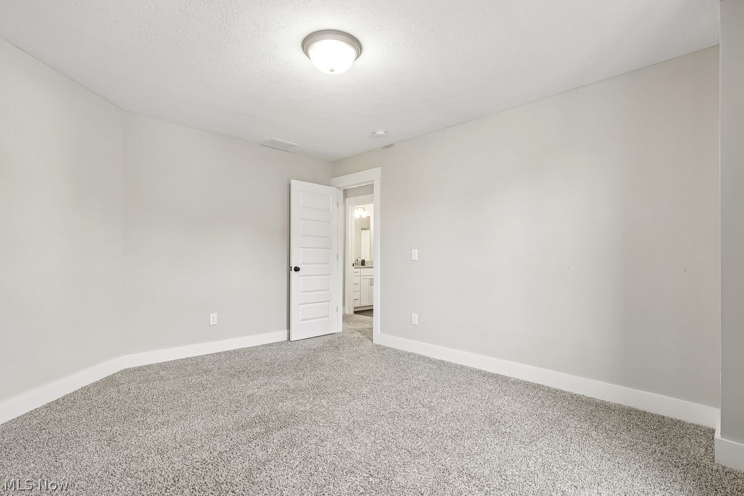 10703 Creek View Way Columbia Station OH 44028