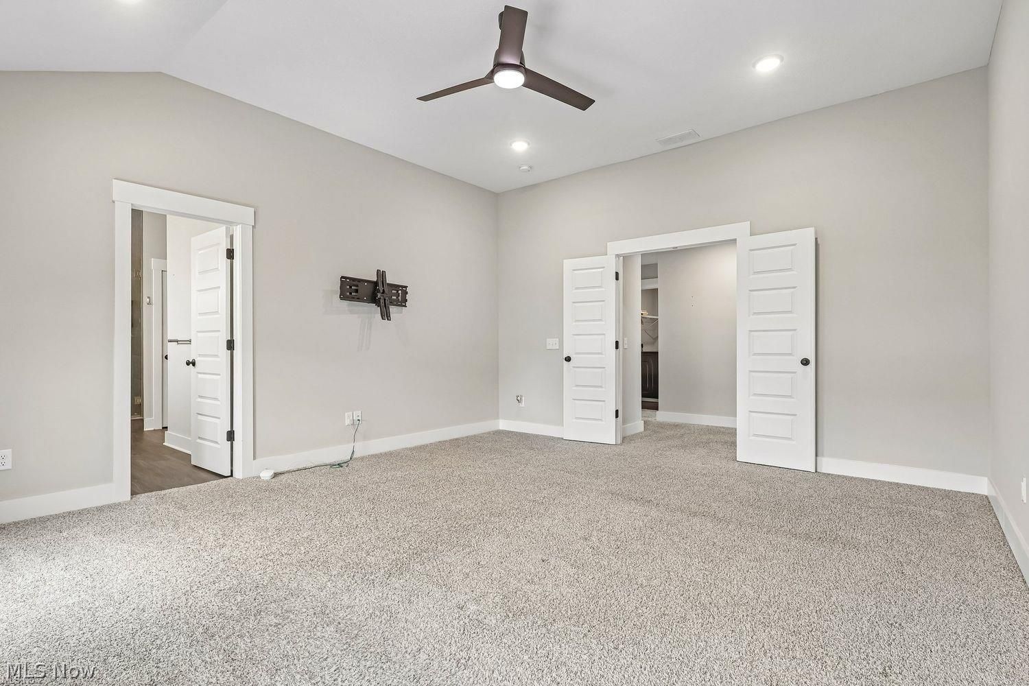 10703 Creek View Way Columbia Station OH 44028