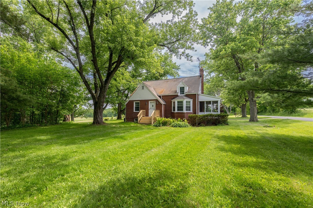 1808 W Comet Road New Franklin OH 44614